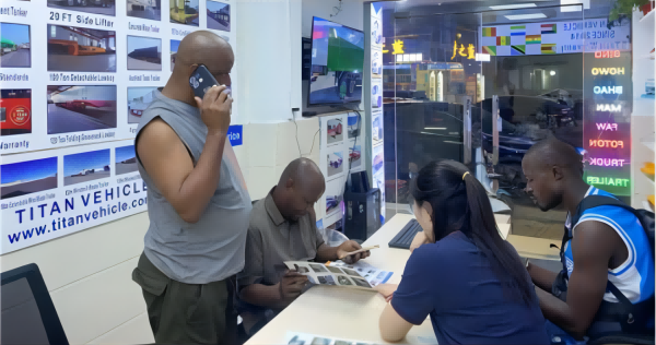 Les clients de Guinée sont venus commander 10 citernes à ciment de 40 tonnes