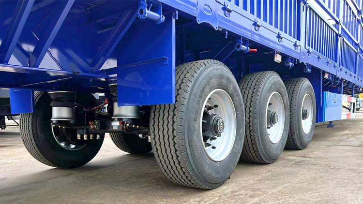 3 Axle Cargo Fence Semi Trailer with Air Suspension in Russia