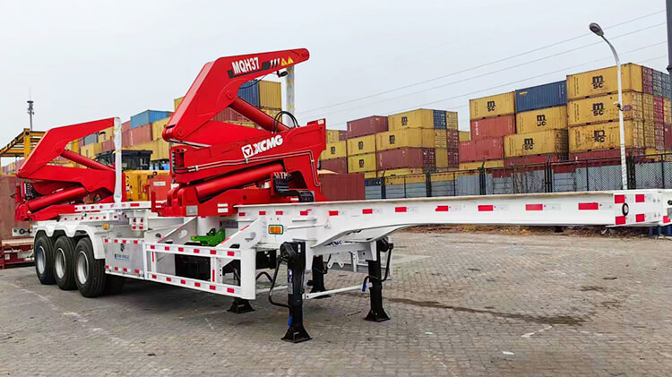 Chargeur Latéral pour Conteneurs de 37 Tonnes à vendre à Madagascar