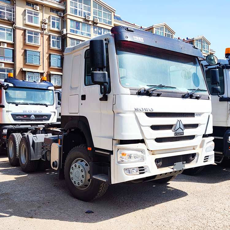 Camion-pompe &agrave; b&eacute;ton en Cameroun