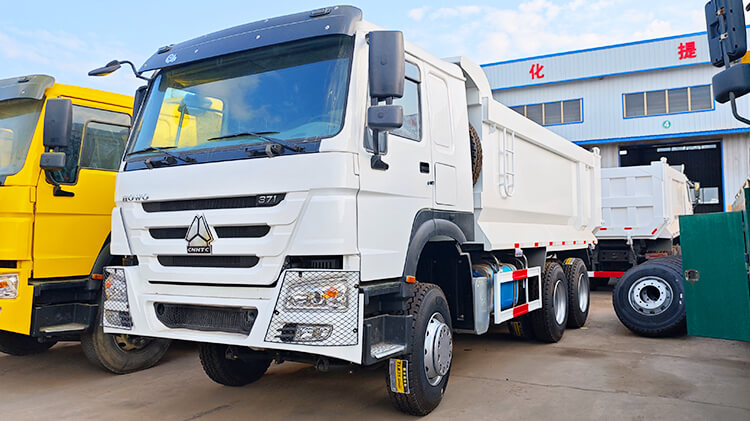 Camion Benne Sinotruk Howo 371 Occasion Prix au DR Congo