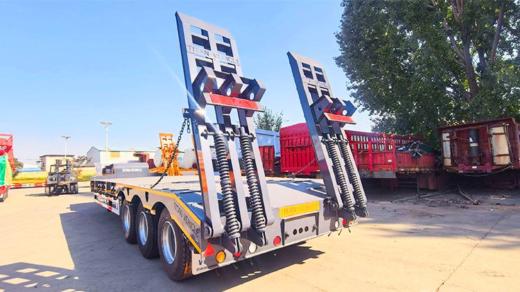 Remorque Porte Engin 3 Essieux 80 Tonnes à Vendre Au Sénégal